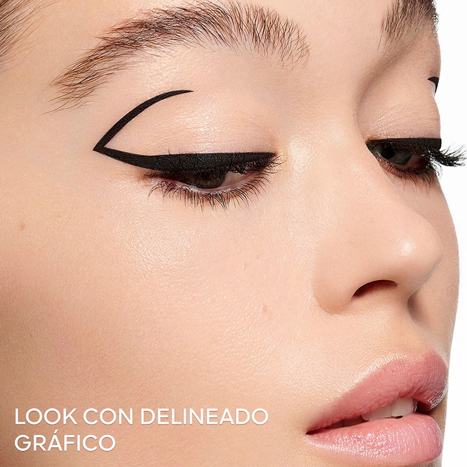 BEE BEAUTY SECRET NOIR G EYELINER GRAPHIQUE (DELINEADOR PARA OJOS)